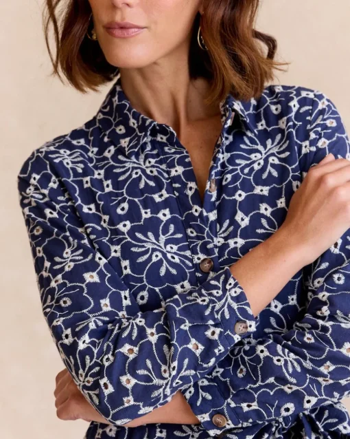 Isa Robe Brodée