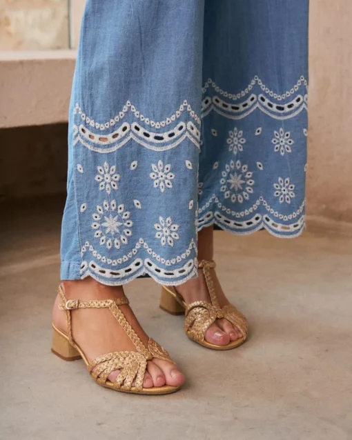 Mara Pantalon en denim brodé