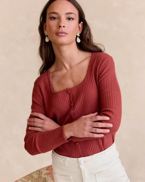 Pull en tricot marron