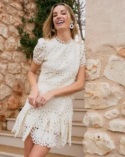 Robe courte ajourée Ornella