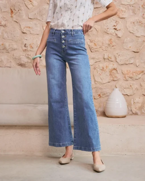 Thea Button Jeans