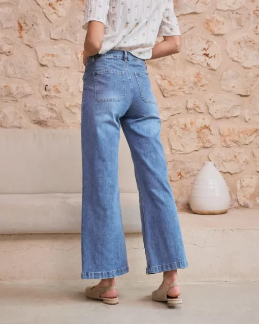 Thea Button Jeans